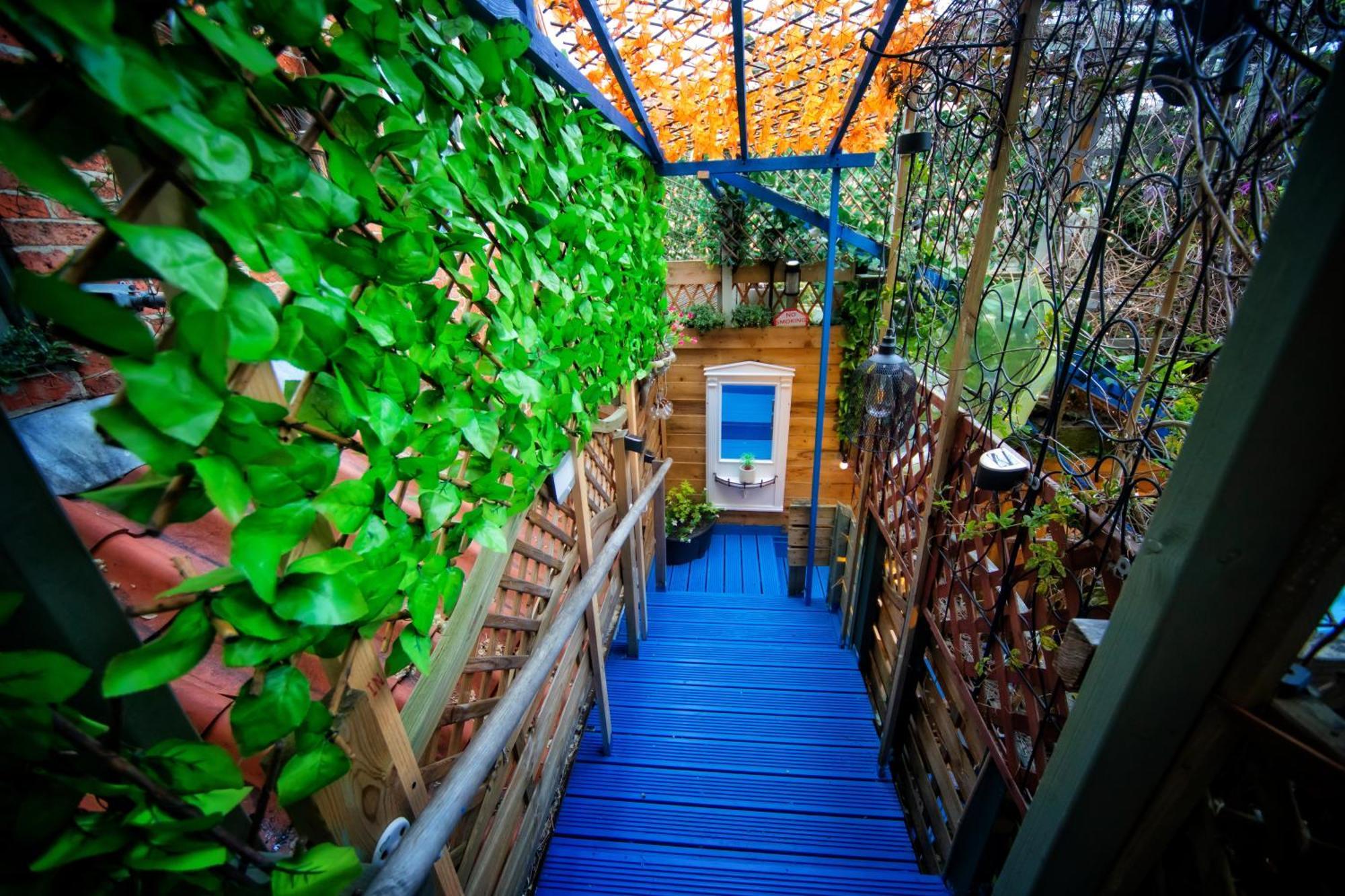 Apartamento The Secret Garden Newark upon Trent Exterior foto