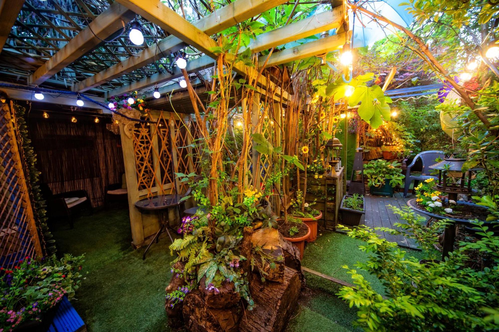 Apartamento The Secret Garden Newark upon Trent Exterior foto
