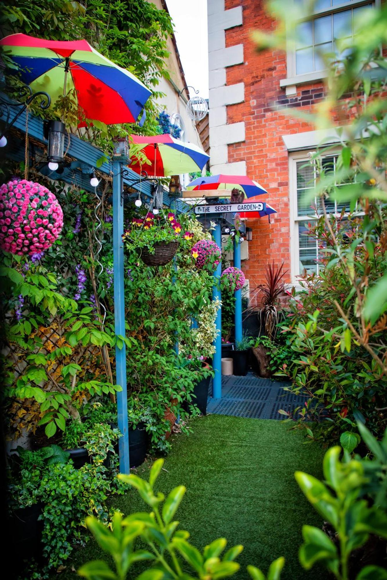 Apartamento The Secret Garden Newark upon Trent Exterior foto